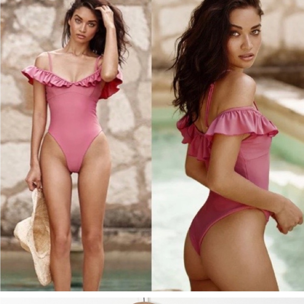 Shanina Shaik x Beach Bunny Pink Mauve Ruffle One Piece Swimsuit Size Medium